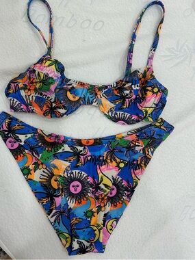 Kulani Kinis Bikini Set